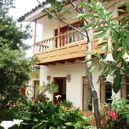 Kukuli Lodge B&B Cusco Extérieur photo